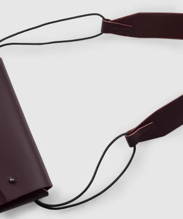 WOOX Teneo Burgundy popruh