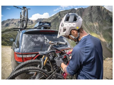 Yakima JUSTCLICK EVO 3 + ADAPTÉR - nosič 4 kol na tažné zařízení + sleva 600,- na příslušenství