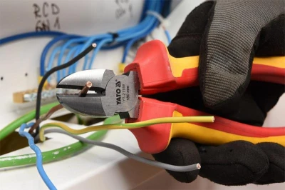Yato Kleště štípací boční 180mm VDE (1000V)