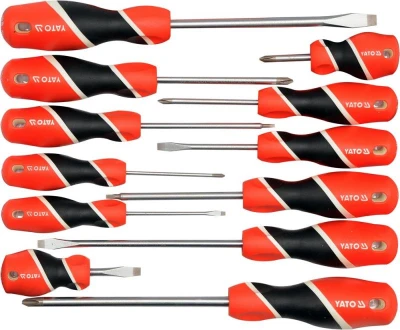 Yato Sada šroubováků 12ks, - 3-8mm, + PH0-PH3, SQ1, SQ2 Yato Sada šroubováků 12ks, - 3-8mm, + PH0-PH3, SQ1, SQ2