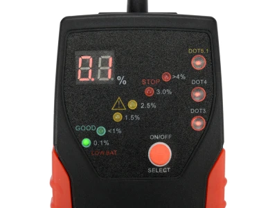 Yato Tester brzdové kapaliny s LCD displejem