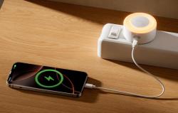 Yeelight Noční světlo Jelly 4 Plus se senzorem soumraku (zásuvka USB C)
