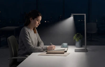 Yeelight D1 Matter šedá stolní lampa