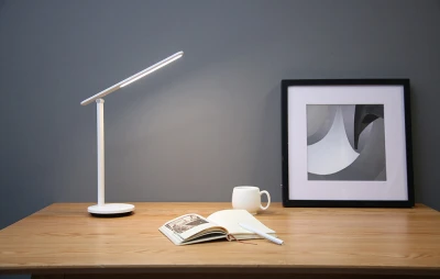 Yeelight Z1 Pro bílá skládací stolní lampa