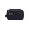 Under Armour UA Contain Travel Kit-BLK taška přes rameno Under Armour UA Contain Travel Kit-BLK taška přes rameno