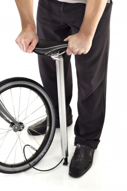 BIOLOGIC Post Pump - pumpa v sedlovej trubke pre klasické bicykle