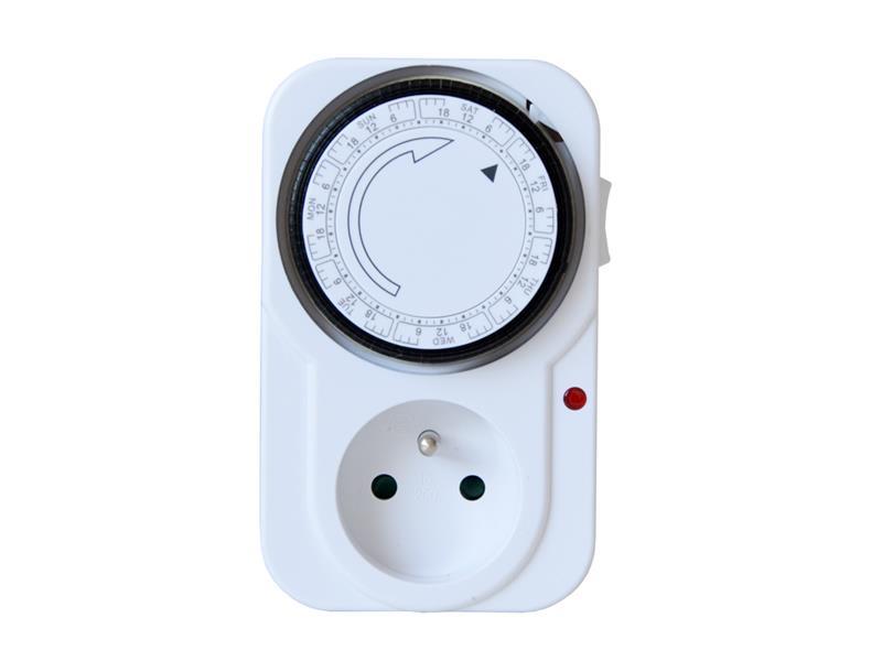 GETI Spínací zásuvka WF1 mechanická týdenní