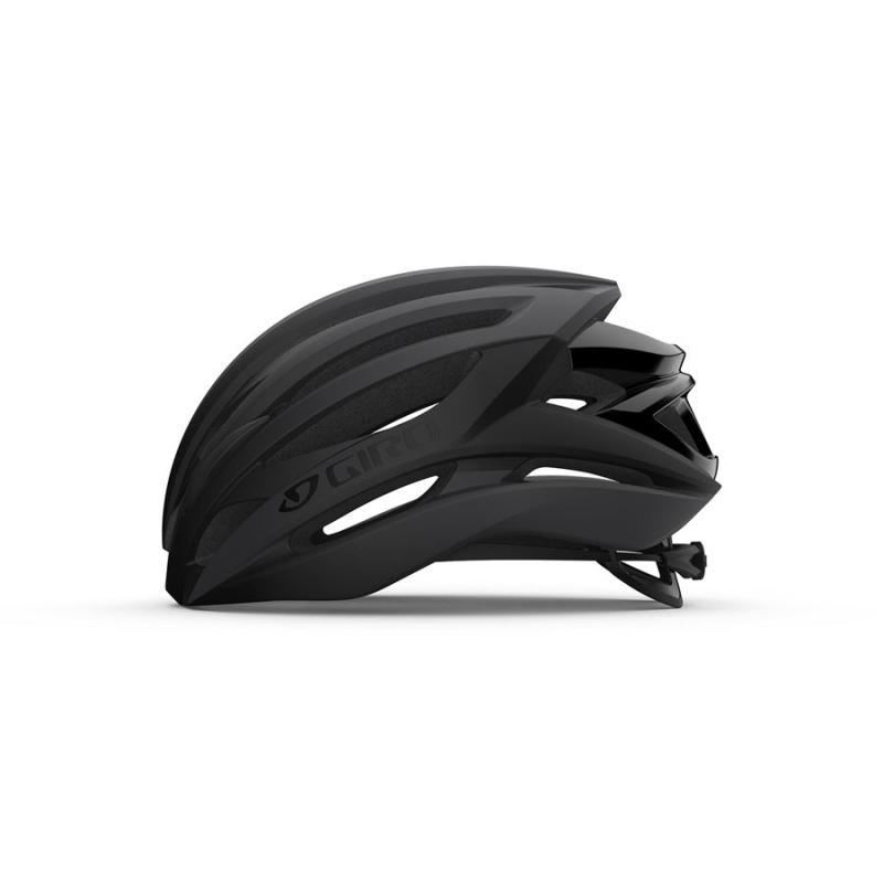 Giro Syntax cyklistická přilba