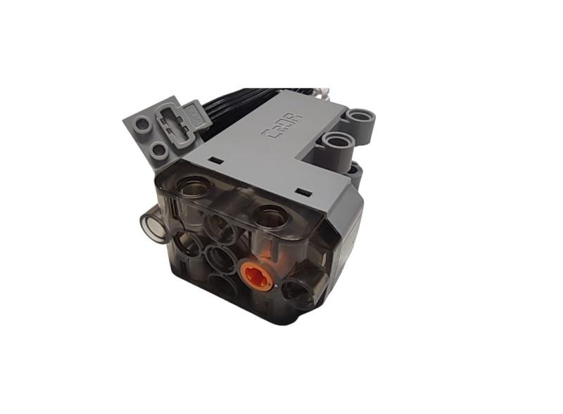 IQ models Servo motor pre sadu CaDa