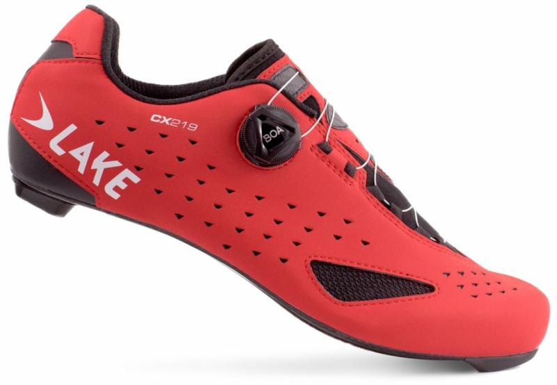 Lake CX219 Carbon červeno/bílé tretry + sleva 500,- na příslušenství