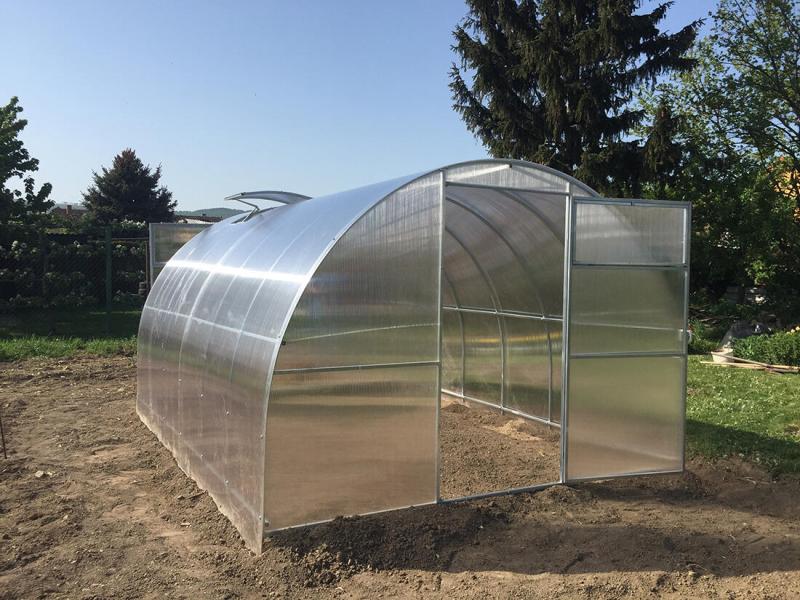 Skleník zahradní GARANT 6x3 m oblouk, polykarbonát