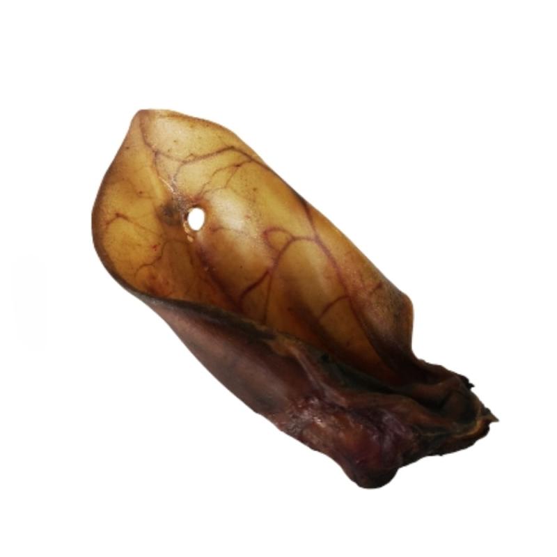 Ucho hovězí sušené JUKO 50 - 60 g (1 ks) PRODEJ PO BALENÍ (8 ks) (bal. 8 ks)